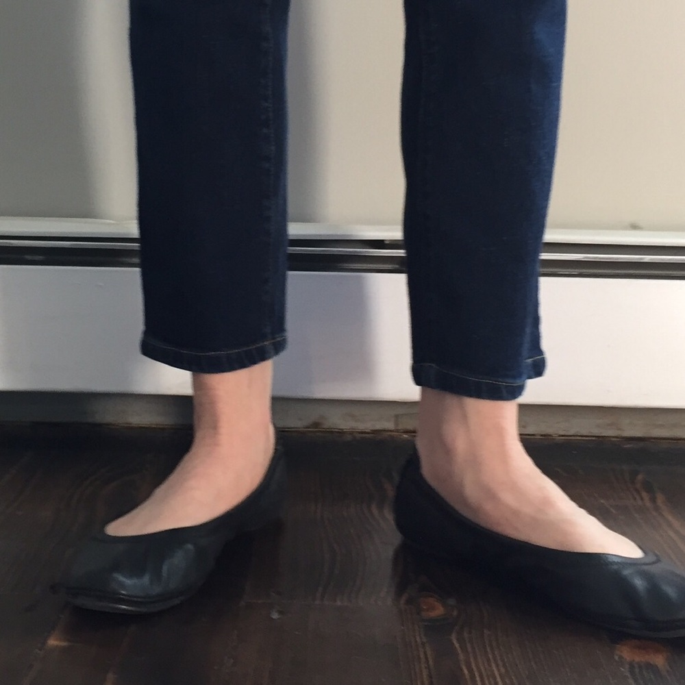 Tory Burch Dark Cropped Jeans Sz 29